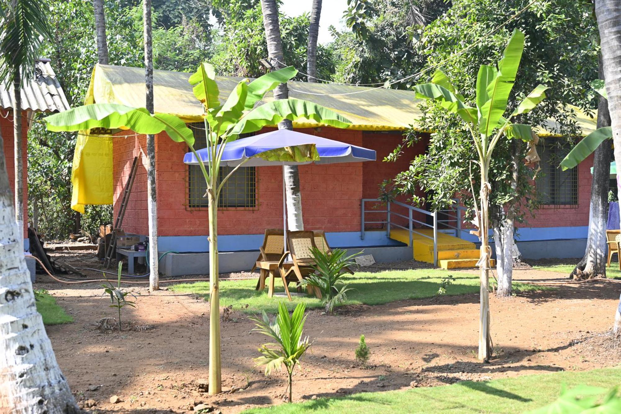 Hotel Amee'S Retreat Diveāgar Exterior foto